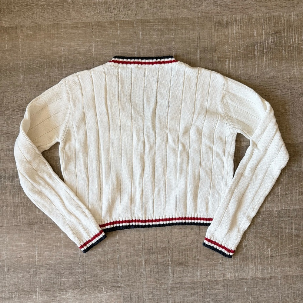 Brandy Melville Sweater - Picture 3 of 5